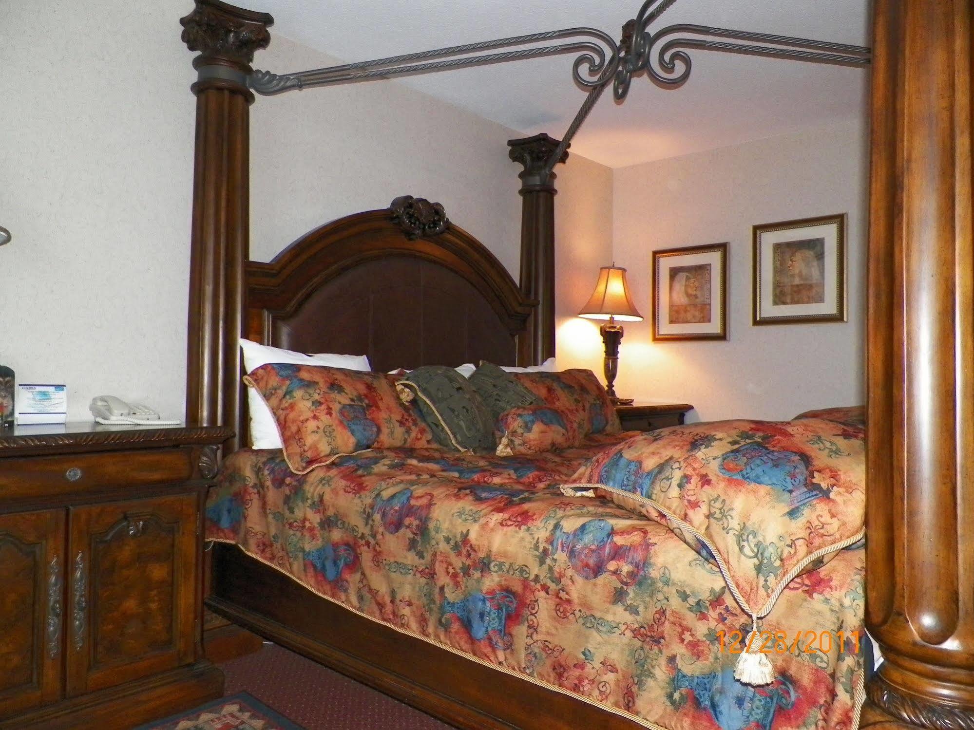 Peavine Inn & Suites High Prairie Экстерьер фото